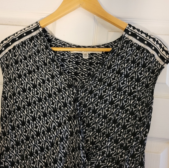 Max Studip Black & White Abstract Print Blouse Size Xtra Small Short Sleeves - Picture 10 of 10